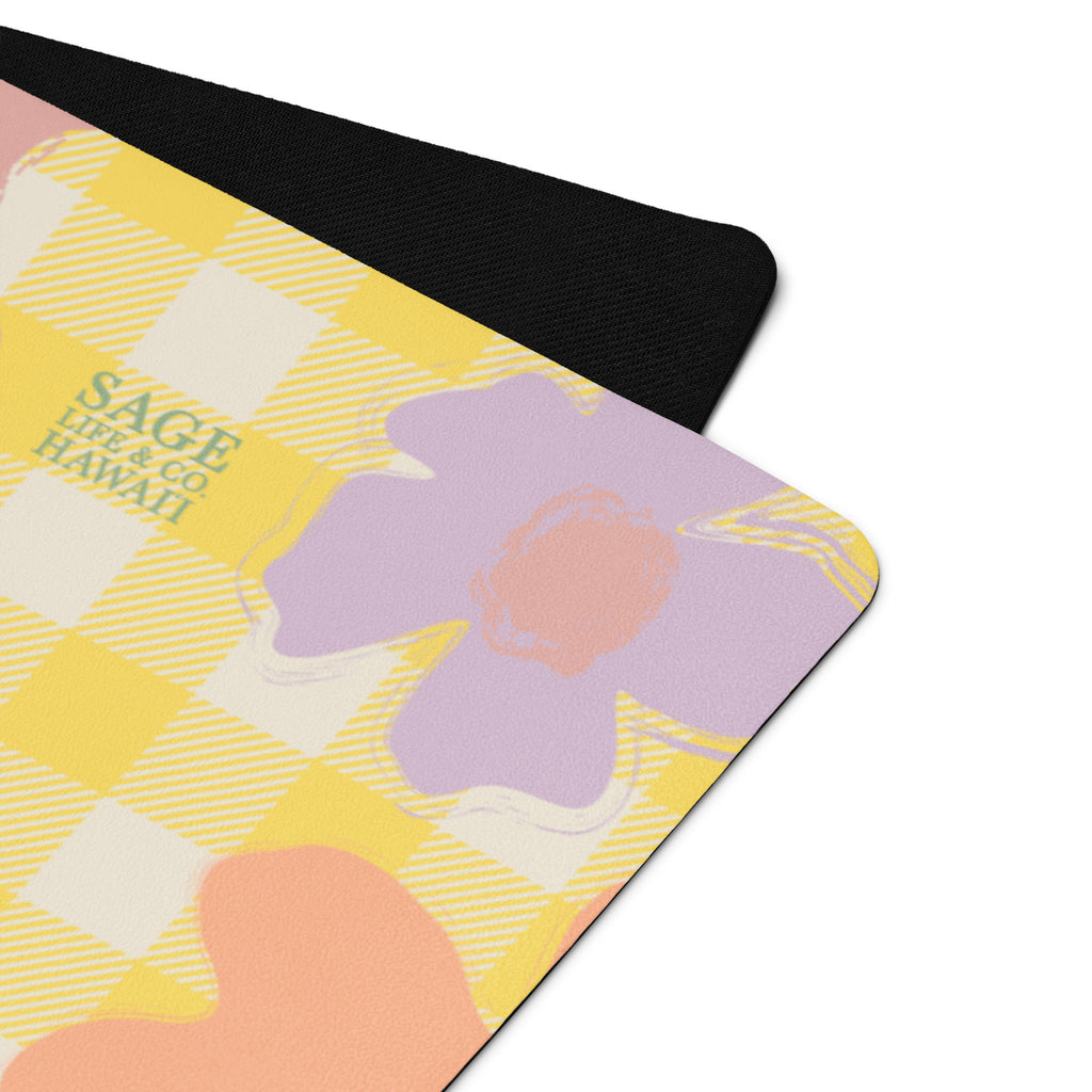 Naomi Yoga & Pilates Microsuede Mat